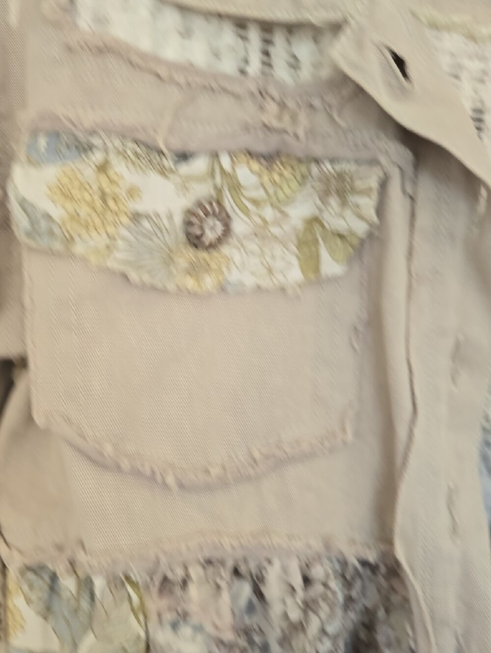 POL Patchwork Floral & Knit Beige Jean Jacket - Picture 4 of 9